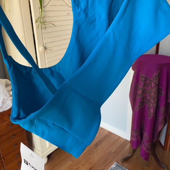 Fused Hawaii Ho’okena Small “Waterfall” bikini top - Picture 8 of 15